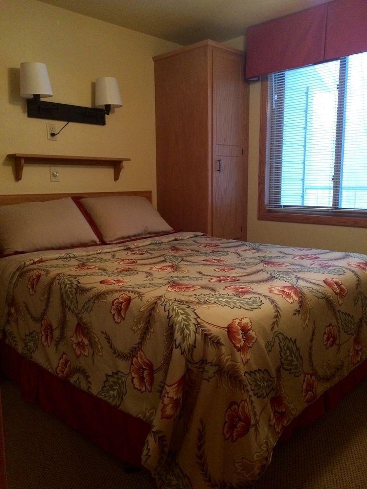 Waterbury Inn 以法莲 外观 照片